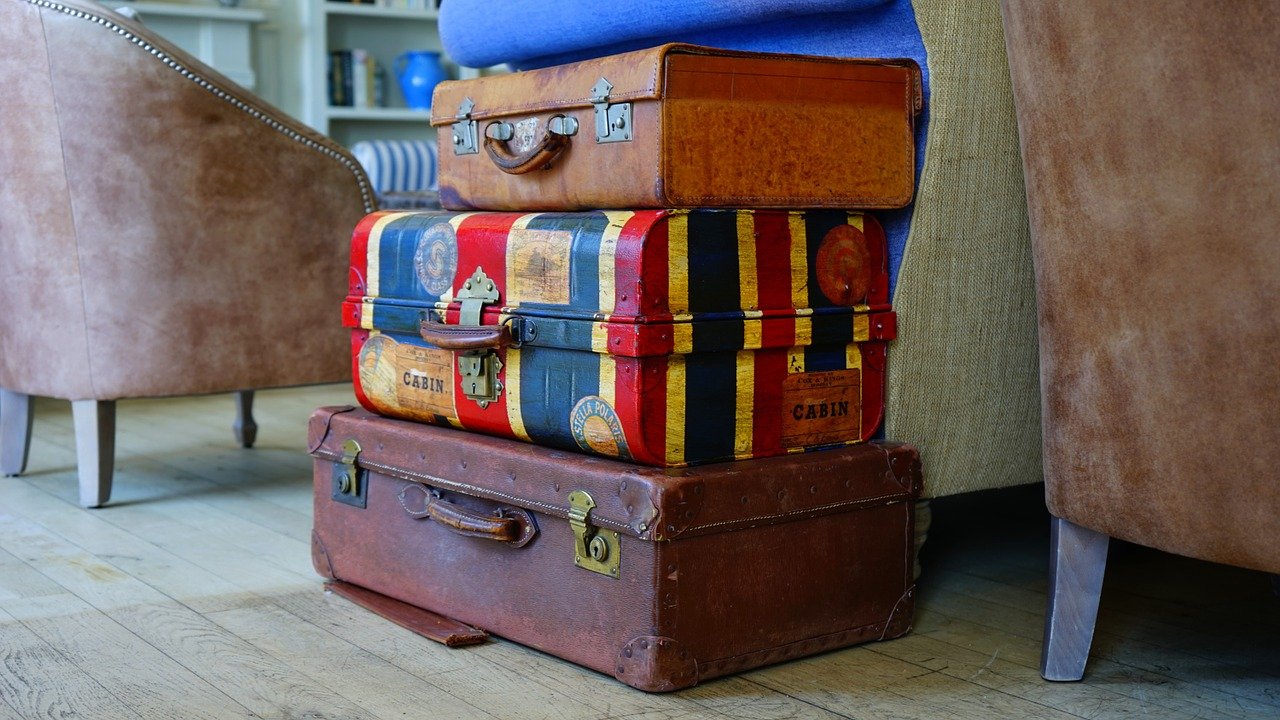 How to choose travel luggage?